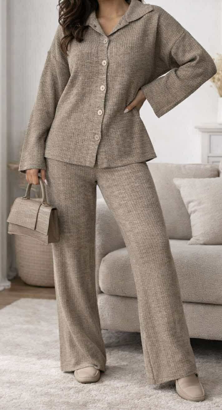 Ensemble 2 pièces femme minimaliste, gilet / chemisier + pantalon large tout doux